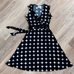 Leota Sleeveless Fit & Flare Dress